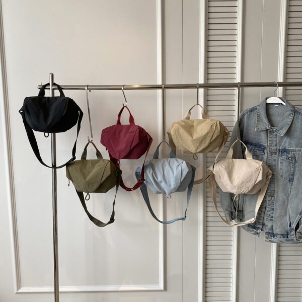 Versatile Nylon Dumpling Crossbody Bag – Lightweight Urban Outdoor Shoulder Tote